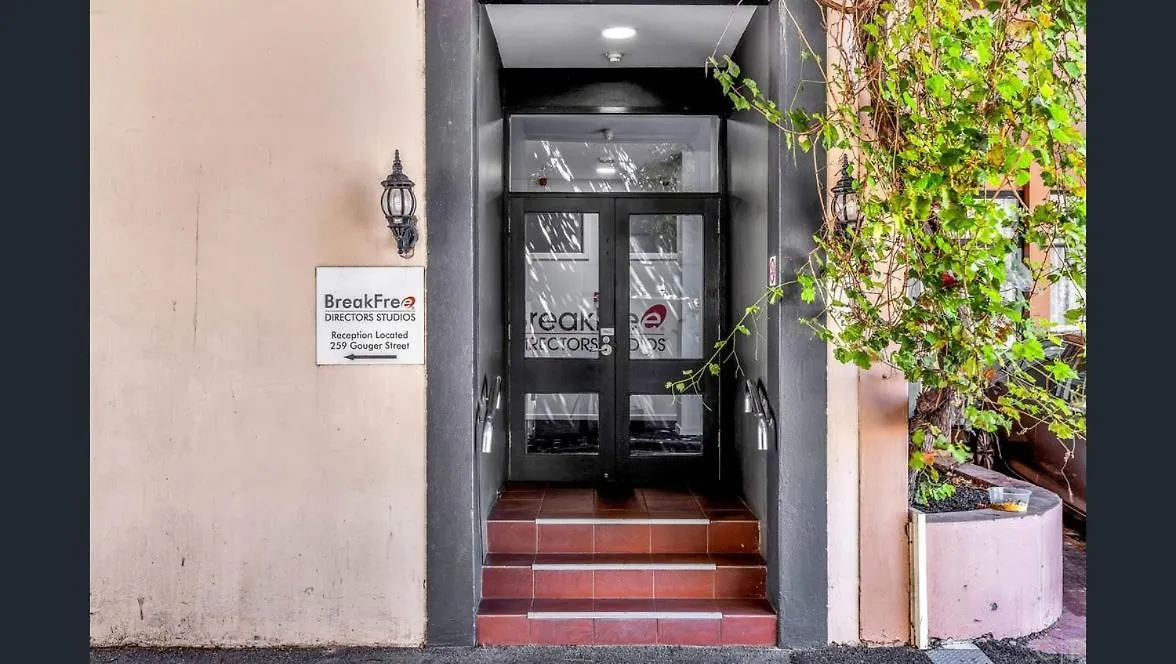 Studio410 /247 Gouger St Ex Hotel Rm At City Adelajda 0*,  Australia